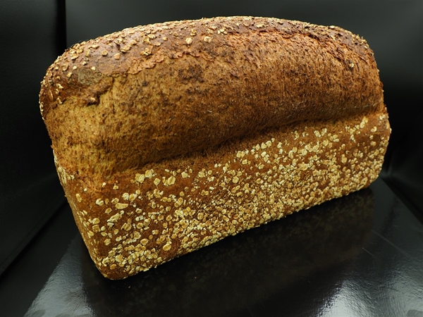 Grof volkorenbrood&nbsp;half