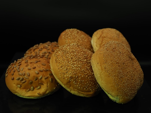 Gemengde witte broodjes&nbsp;per 6