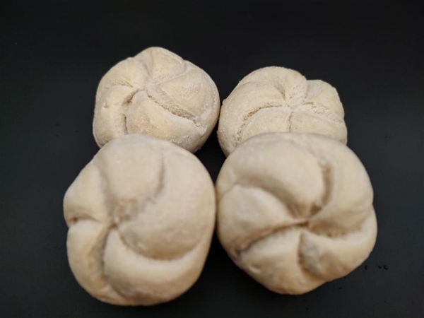 Afbak kaiserbroodjes per 4