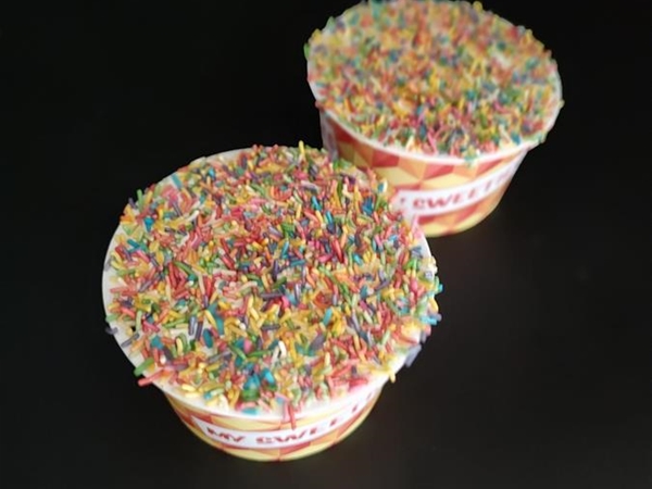 Dot cake